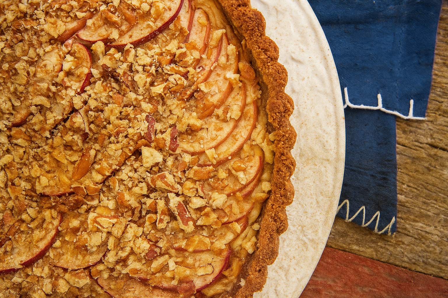 Pecan Apple Cheesecake